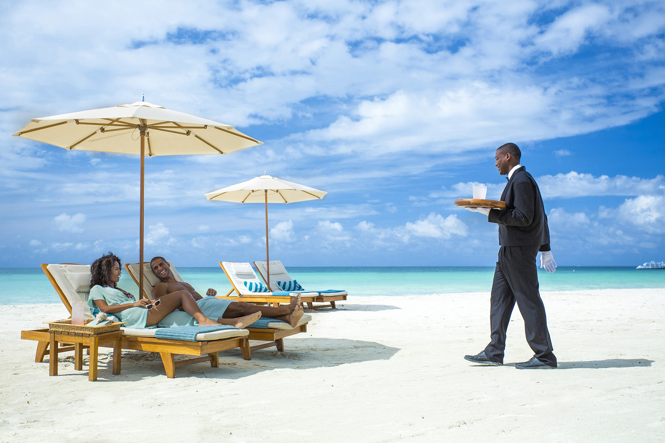 Can You Tip at Sandals Resorts 