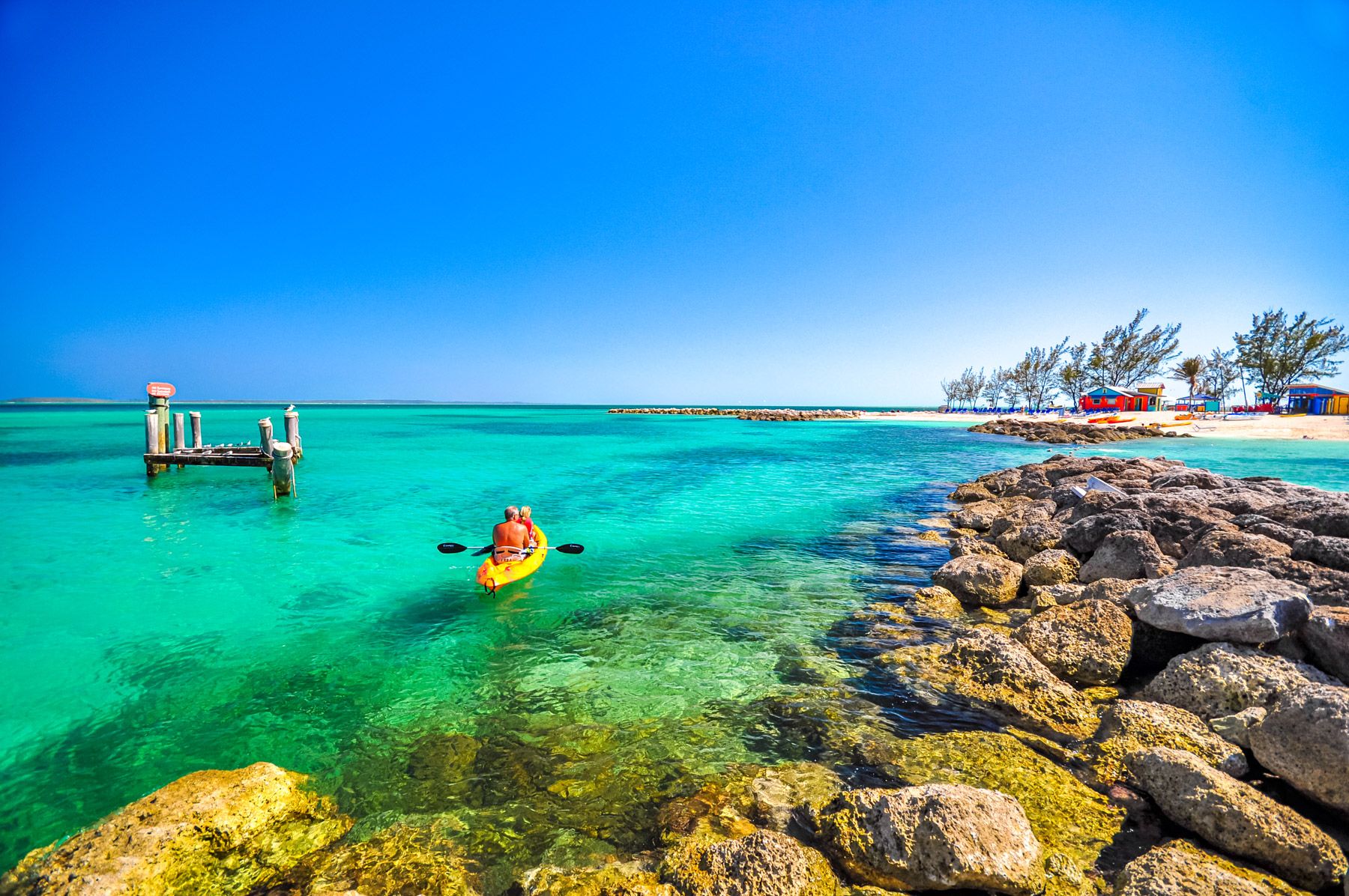 31--Kayaking-in-Bahamas