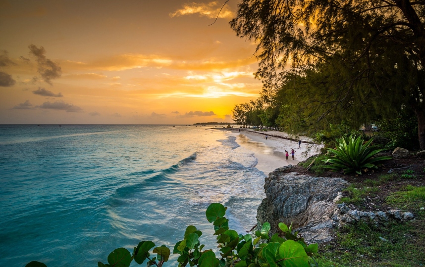 Enterprise-Beach-Barbados-Luca-Bertalli