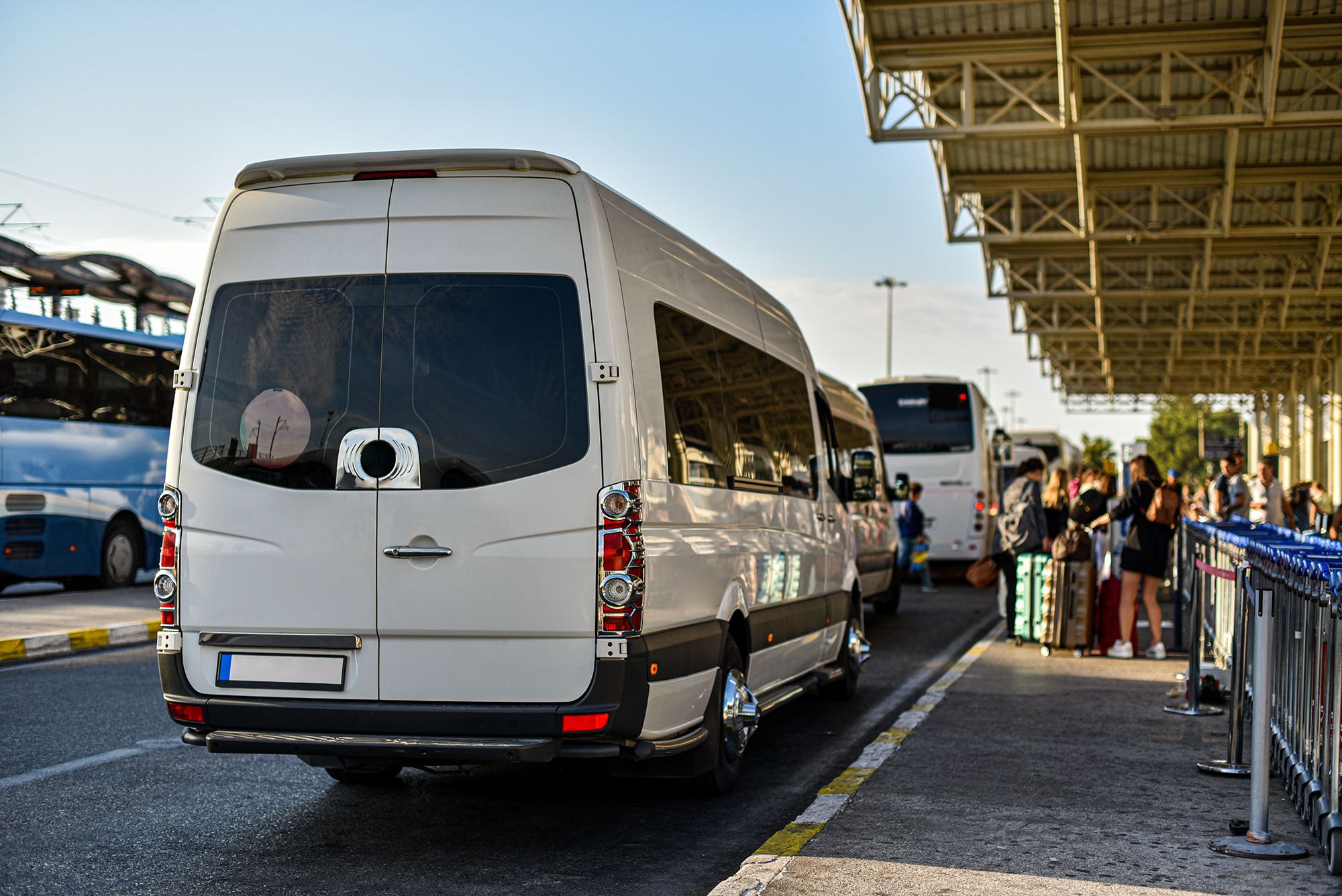 Shuttle-Transport-Airport---5