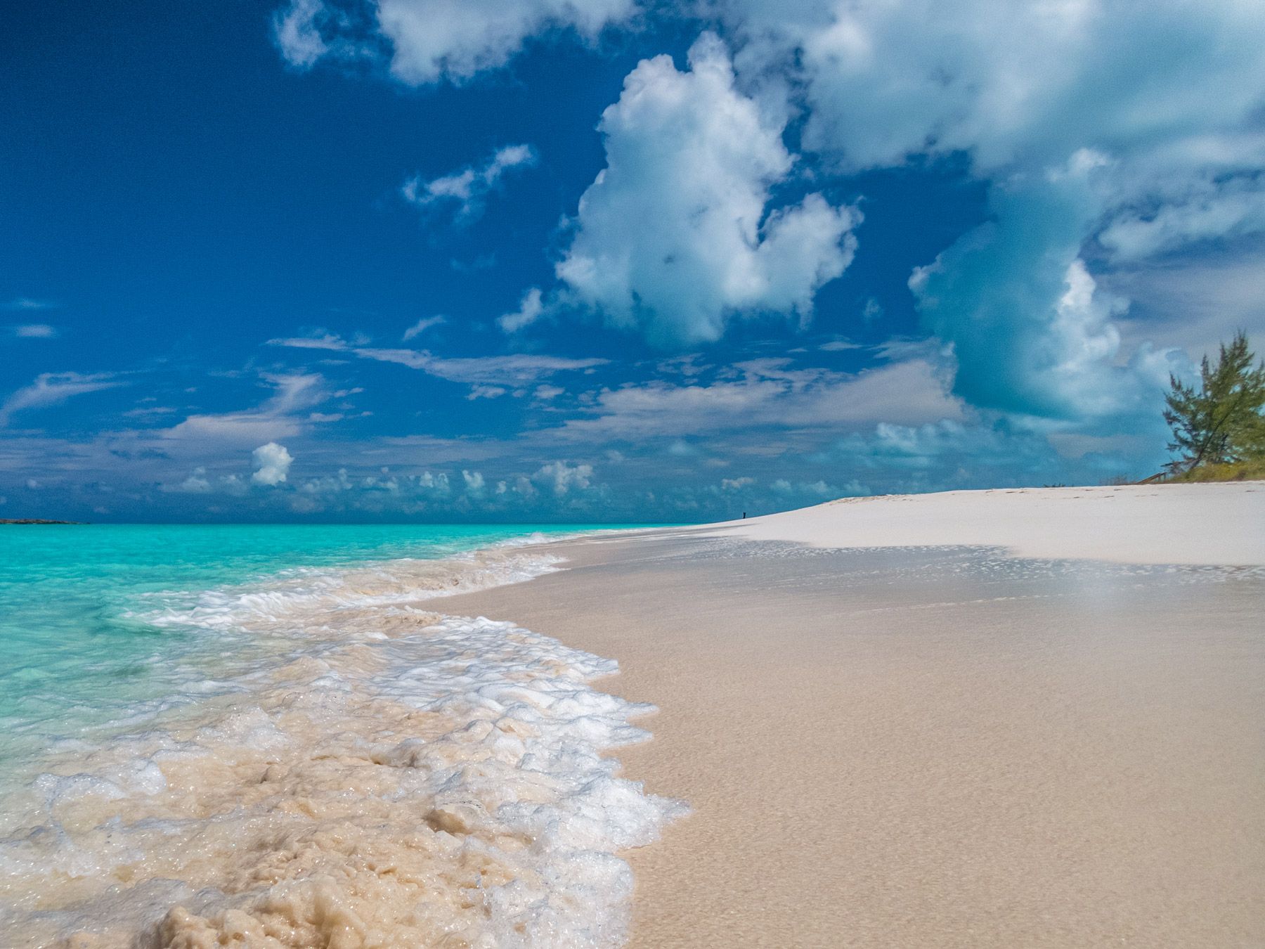 6-Tropic-of-Cancer-Beach-LIttle-Exuma-Bahamas---13