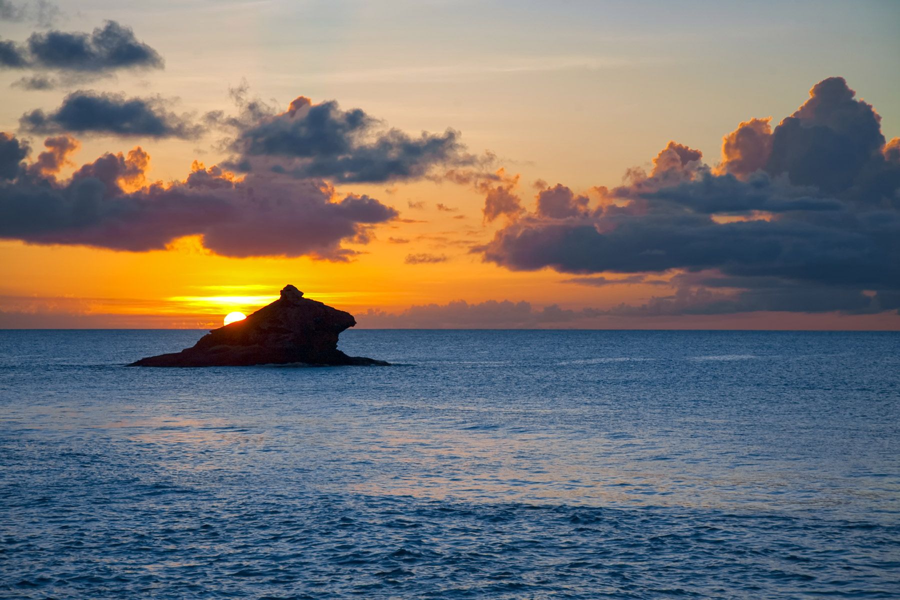 Hawksbill-Rock-Antigua---11