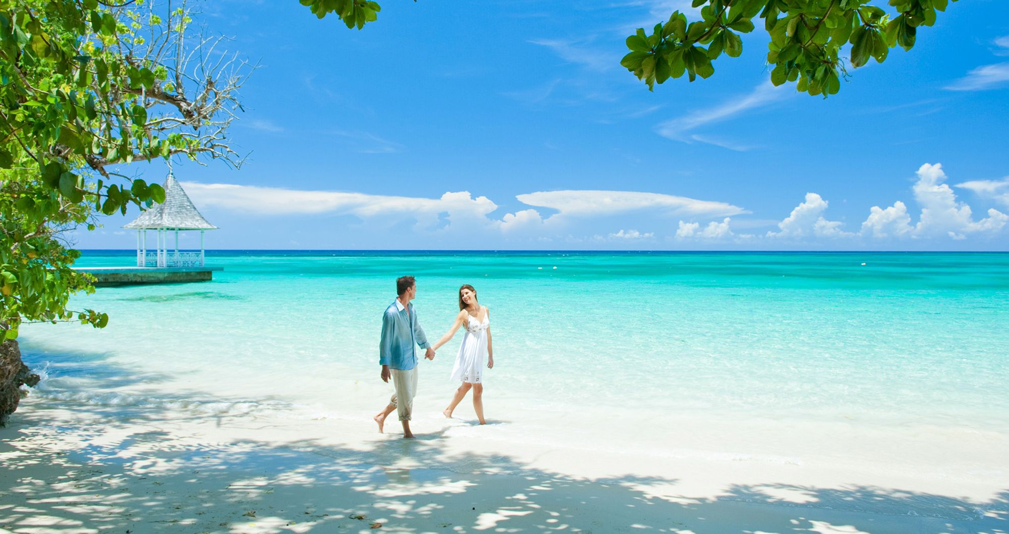 Jamaica’s Best Natural Attraction: The Ocho Rios Blue Hole