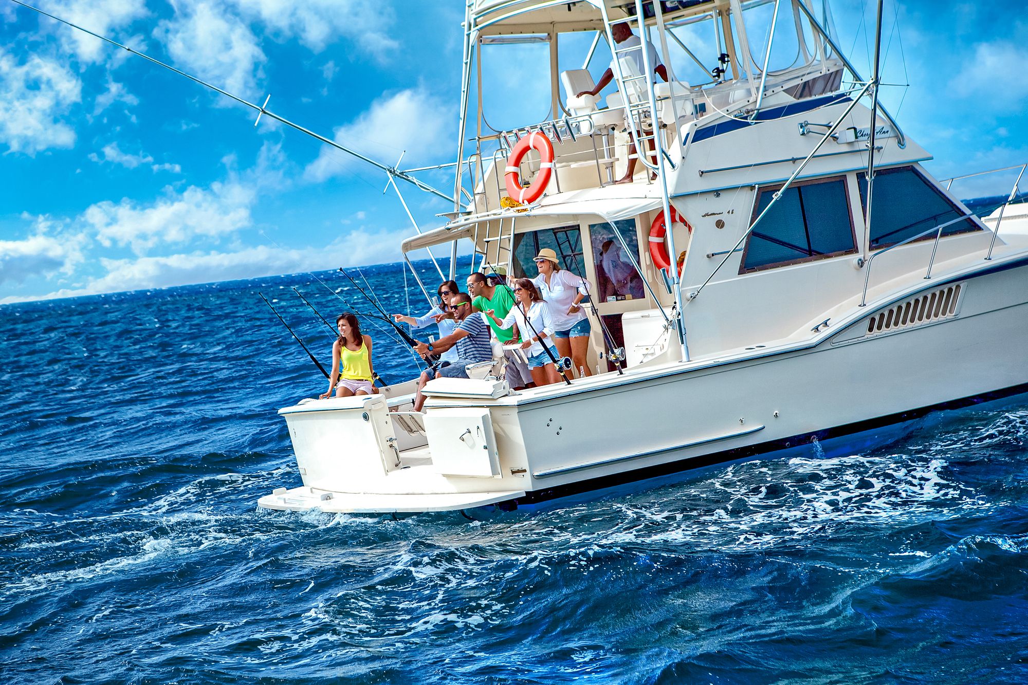 Deep-Sea-Fishing-Bahamas