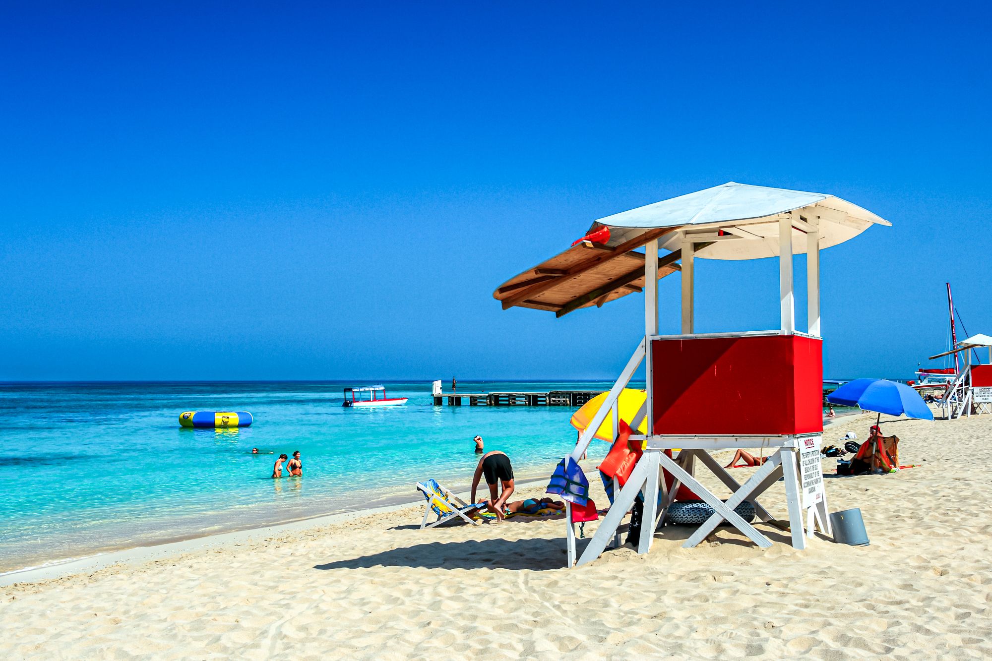 Doctor’s Cave Beach – A Dreamy Beach Destination In Montego Bay, Jamaica