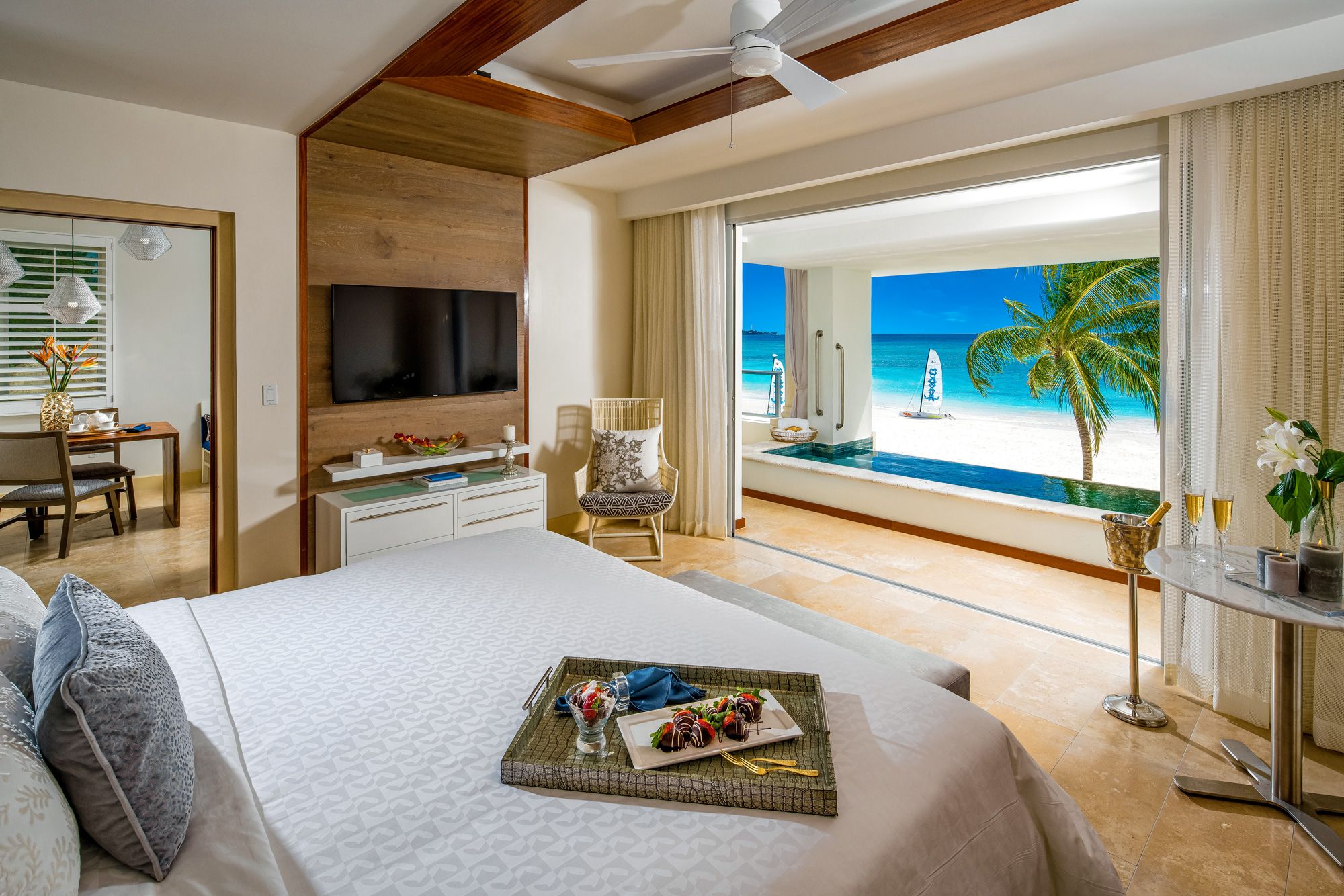 Sandals' 10 Most Spectacular & Romantic Honeymoon Suites In The Caribbean