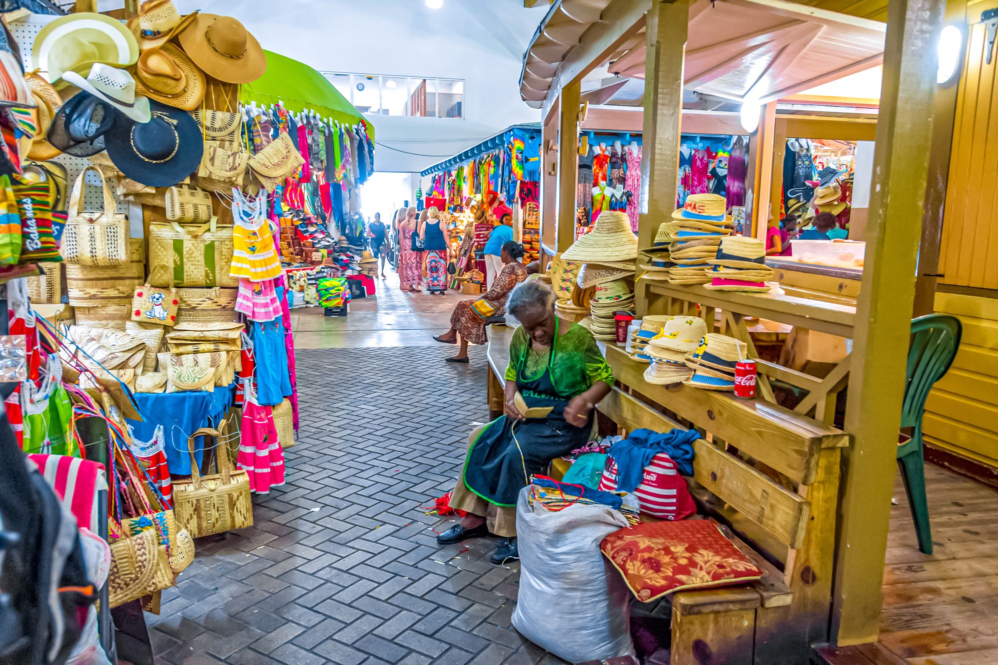 Straw-Market-Nassau-Bahamas