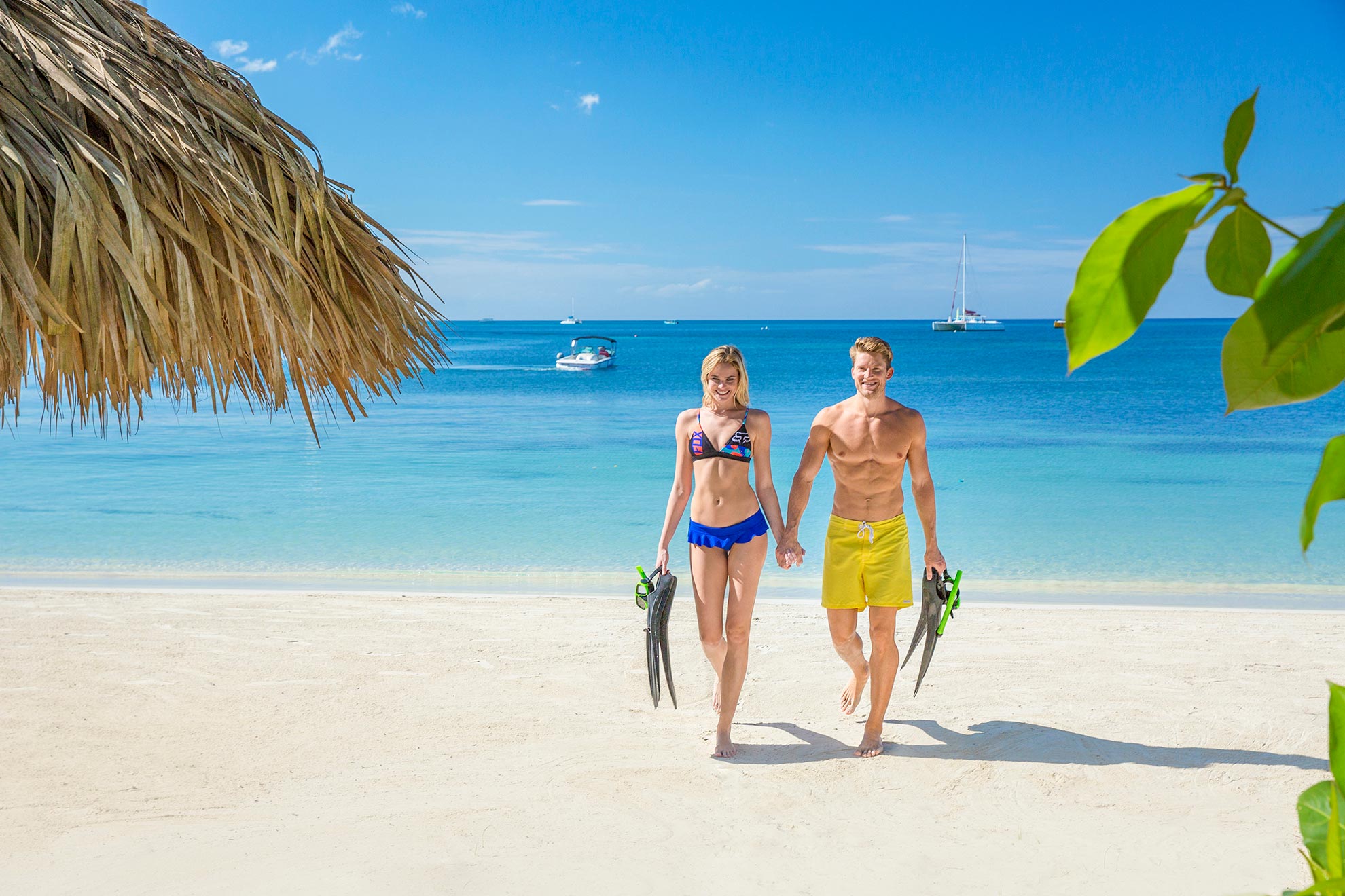 couple-snorkeling-at-Sandals-Negril