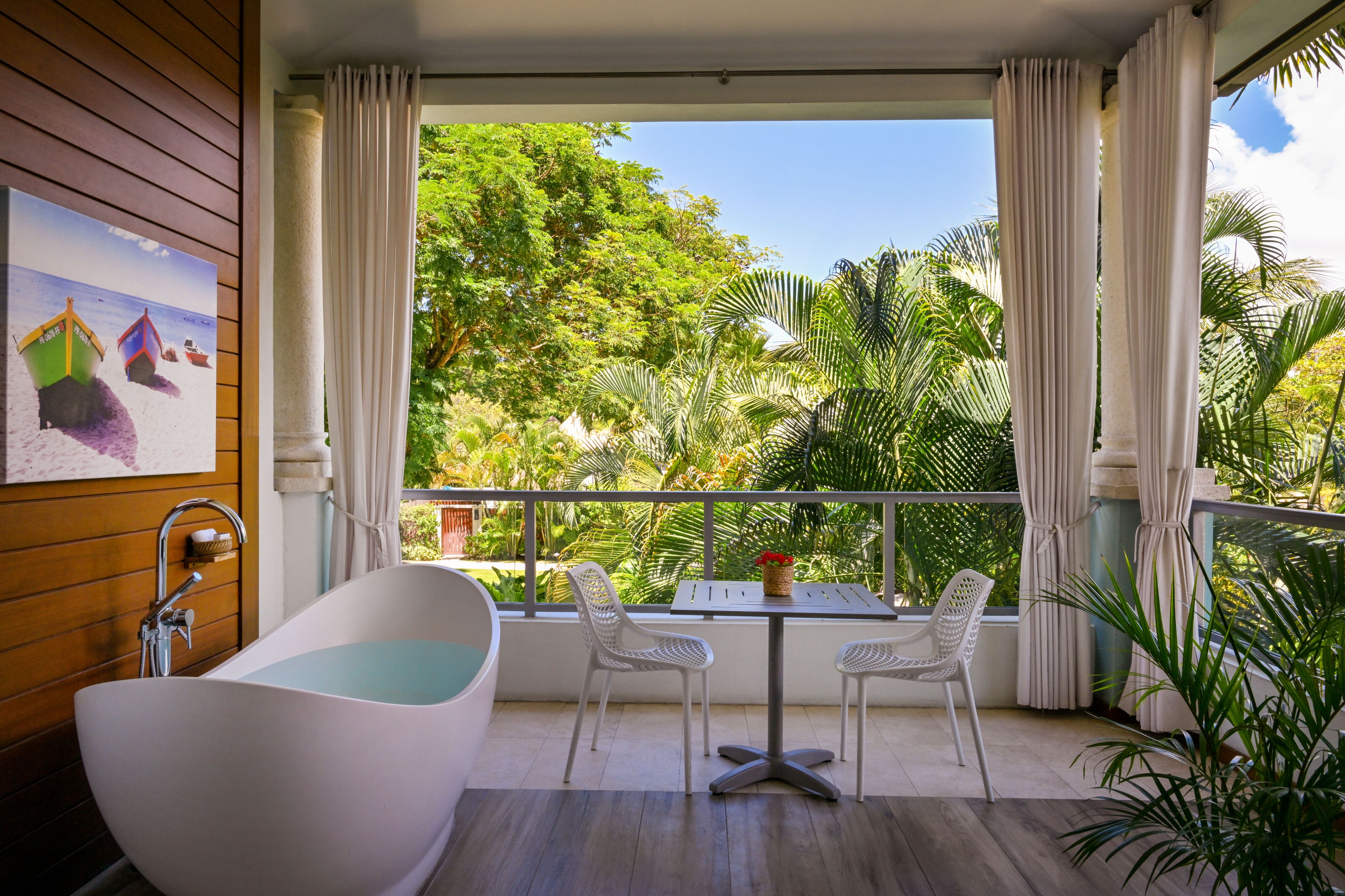 JPG-Version-SBR-Room-JP-Balcony-1--1-