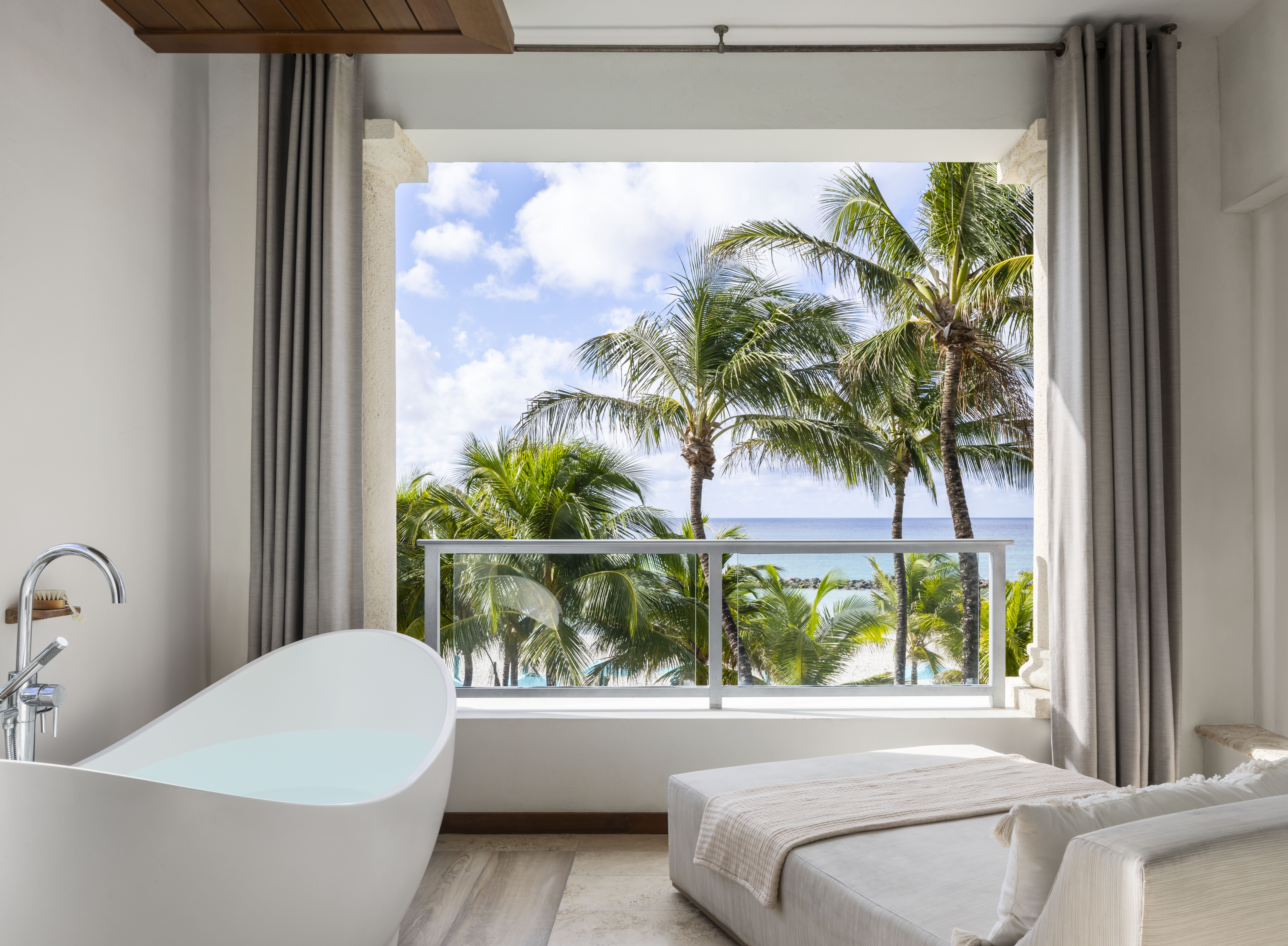 JPG-Version-SBR-Room-BSKY-Balcony--1-