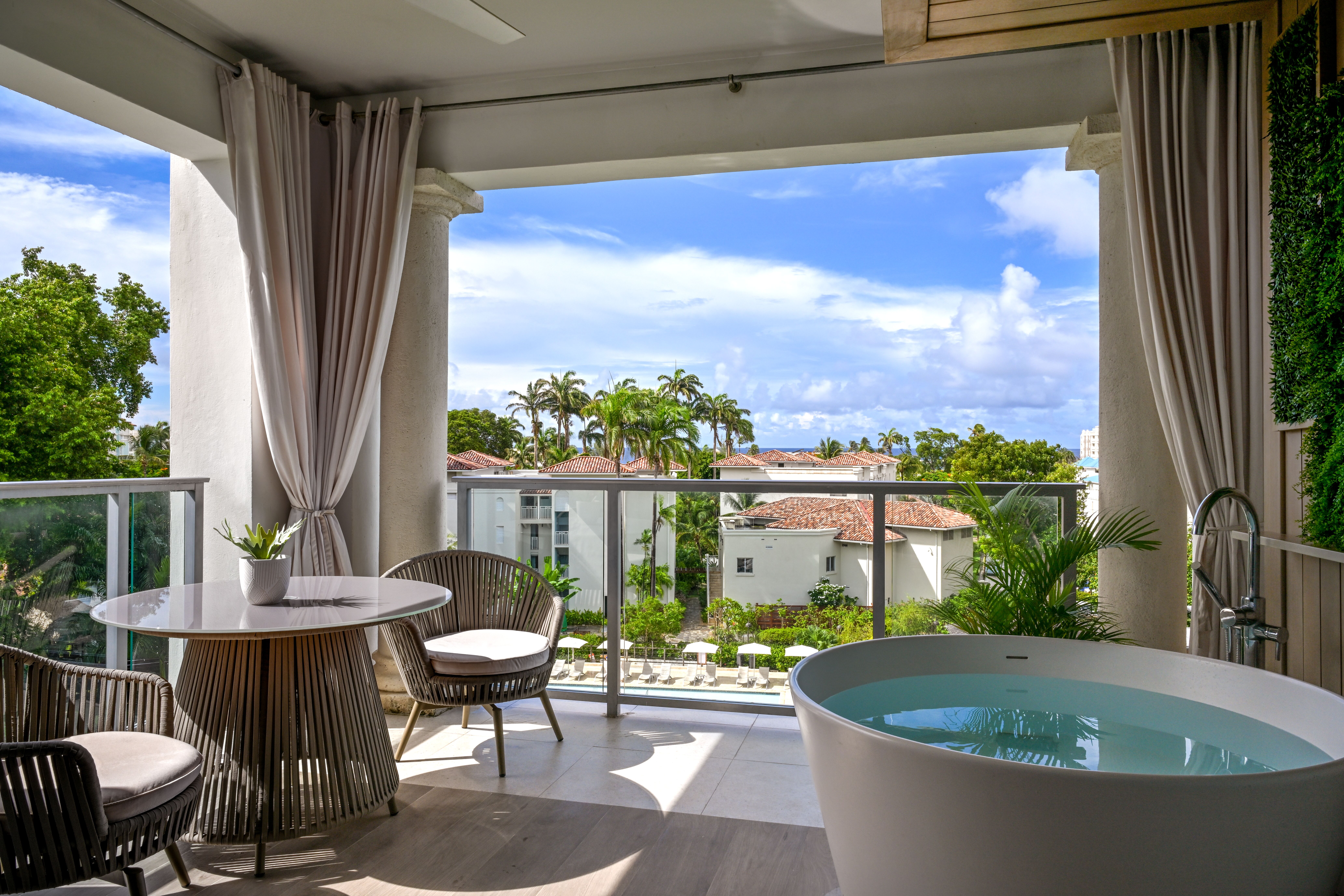 JPG-Version-SBR-Room-SSHL-Balcony